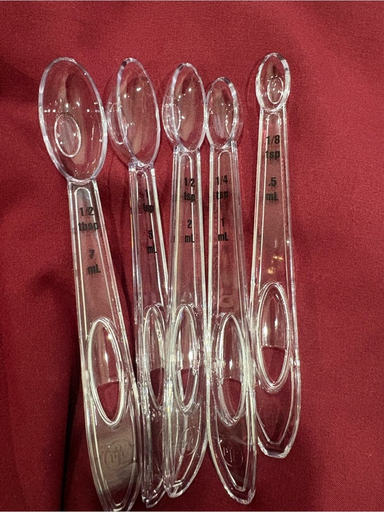 The Pampered Chef Other - NEW!  PAMPERED CHEF Clear plastic Decorative Spoons that clip together